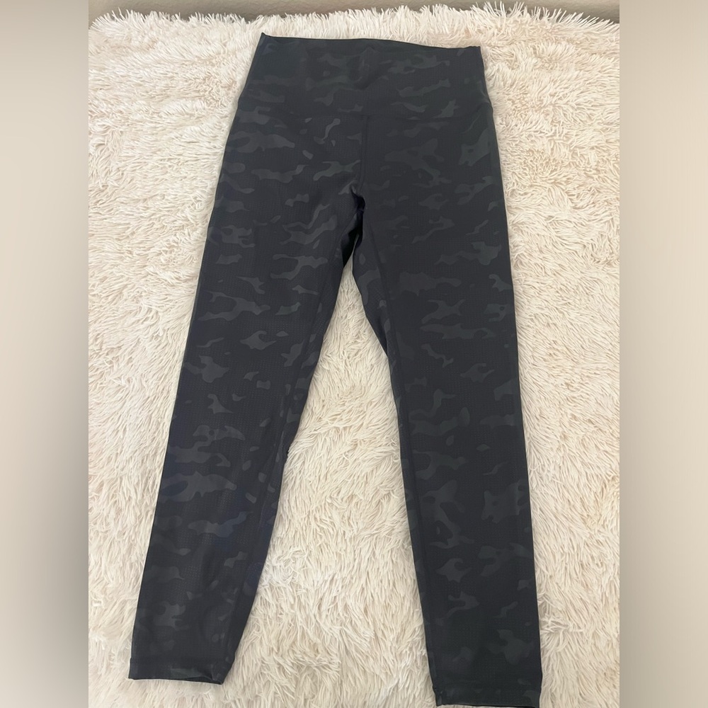 Zyia leggings, digital camo pattern